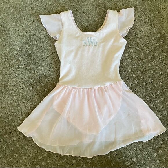 Capezio Little Girls Flutter Sleeve Ballet Leotard with Monogram Size M - Picture 8 of 9